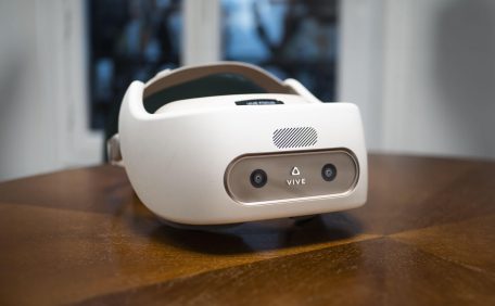 Firefox\u0020Reality\u0020and\u0020HTC\u0020Vive\u0020Focus\u003A\u0020Experience\u00206DoF\u0021